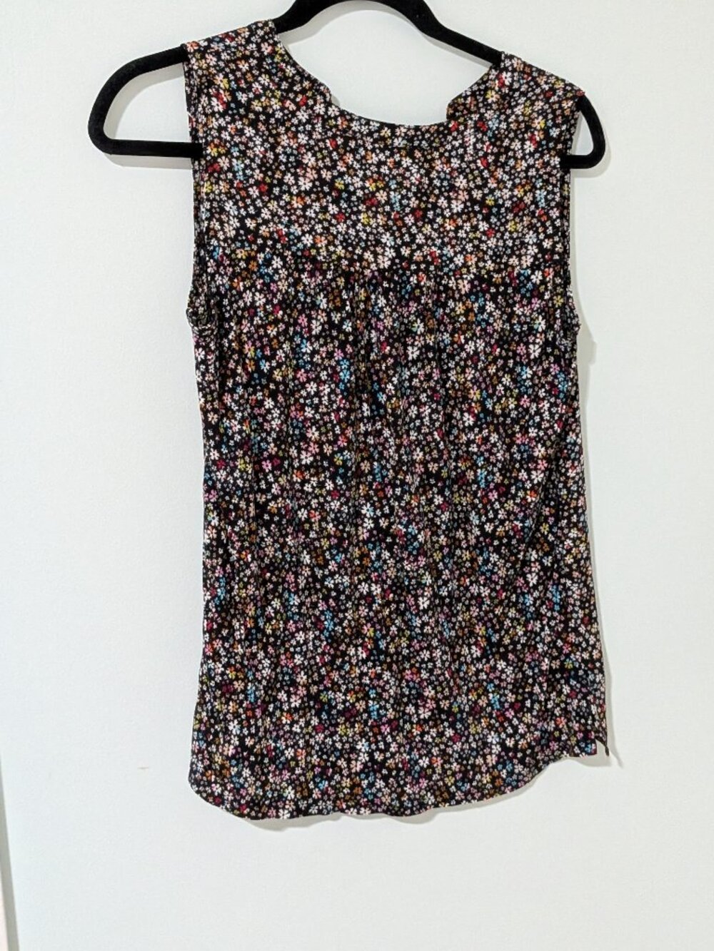 Loft - Flower Pattern Blouse - Picture 2 of 3